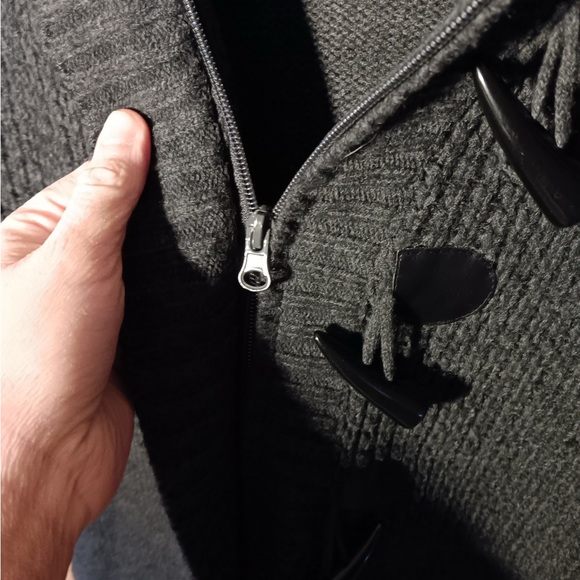 Gray takeout cardigan sweater - Picture 4 of 13